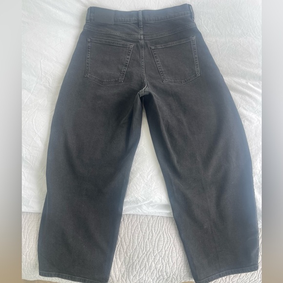 Everlane Women's Way-High Curve Jeans - High Rise Jeans - Black - Picture 2 of 8